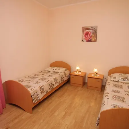 With A Swimming Pool Lovran, Opatija - 7694 Daire *
