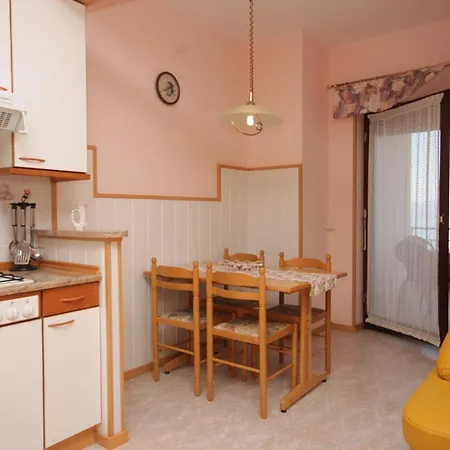 With A Swimming Pool Lovran, Opatija - 7694 Daire